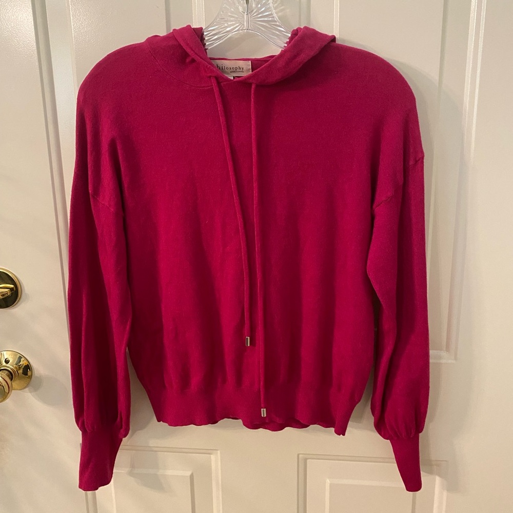 Fuchsia pink pullover hoodie, size S